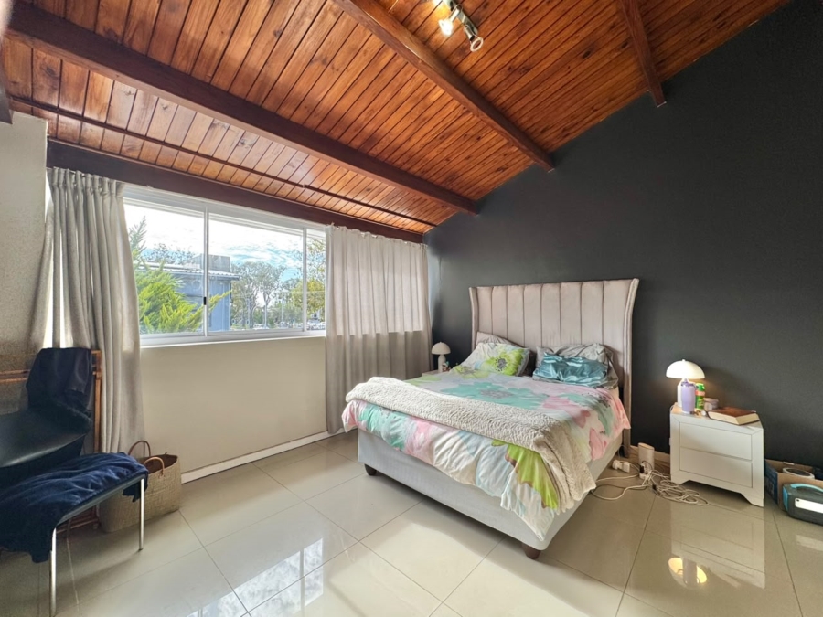 2 Bedroom Property for Sale in Kenilworth Western Cape